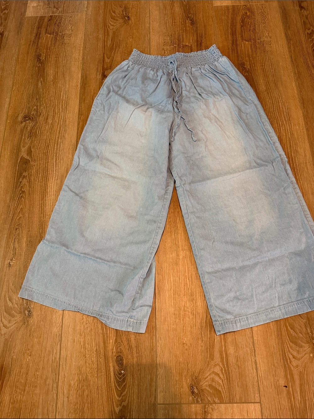 Light Blue Wide-Leg Capris with Smocked Waist